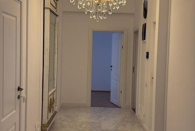 Apartament cu 4 camere decomandat în Dorobanți
