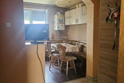 Apartament cu 3 camere nedecomandat în Central - 3