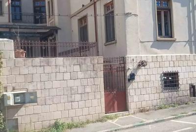 Casă cu 6 camere în Parcul Carol - 4