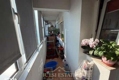 Apartament cu 3 camere decomandat în Central - 1