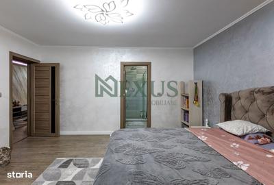 Casă cu 4 camere în Izvoare