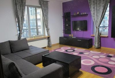 Apartament cu 3 camere decomandat, mobilat în Văcăresti