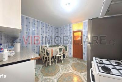 Apartament cu 3 camere decomandat, mobilat în Vitan - 2