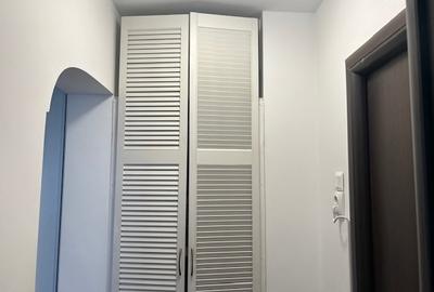 Apartament cu 2 camere semidecomandat în 1 Mai