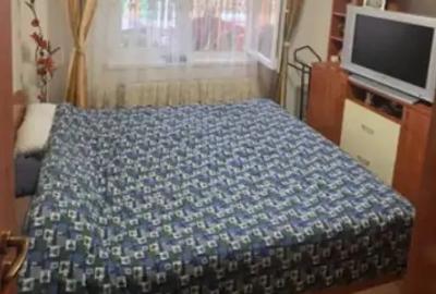 Apartament cu 3 camere decomandat în Florilor - 4