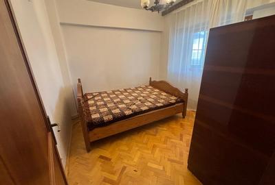 Apartament cu 3 camere în Centru Civic - 2