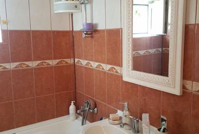 Apartament cu 2 camere semidecomandat în Sinaia - 1