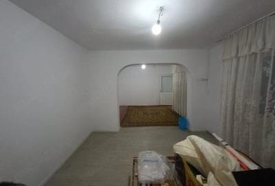 Casă cu 3 camere cu Teren 500 Mp în Cumpăna