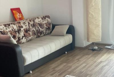 Garsonieră decomandată în Central - 9