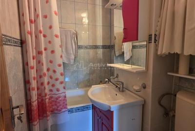 Apartament cu 3 camere semidecomandat în Micro 14 - 9