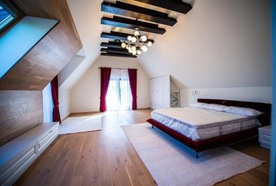 Casă individuală cu 11 camere cu Canalizare în Sânpetru - 3