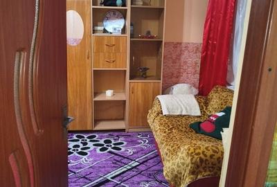 Garsonieră în Iscroni