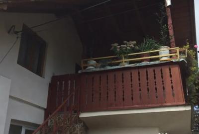 Casă cu 5 camere cu Teren 1007 Mp în Aranghel