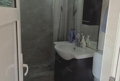 Apartament cu 2 camere decomandat în Micro 1 - 4