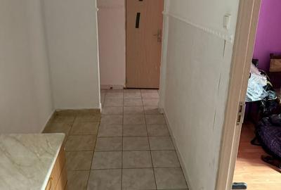 Apartament cu 4 camere semidecomandat în Ferentari - 4
