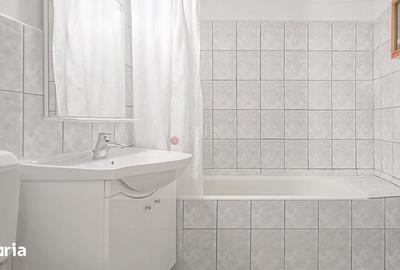 Apartament cu 3 camere în Triaj