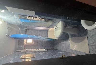 Apartament cu 3 camere decomandat în Rahova