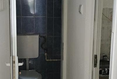 Apartament cu 2 camere decomandat în Micro 19 - 3