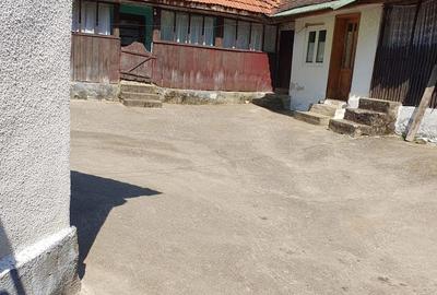 Casă cu 3 camere în Lugoj