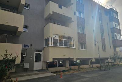 Apartament cu 2 camere decomandat, mobilat în Central