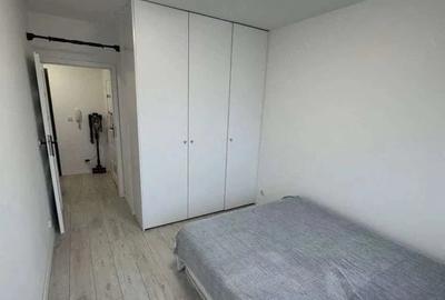 Garsonieră decomandată în Soarelui