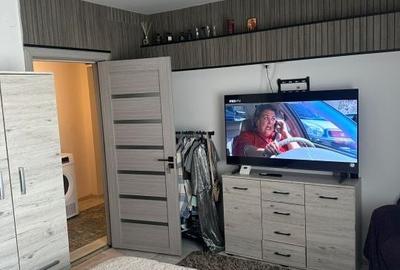Apartament cu 3 camere decomandat în 1 Mai - 3