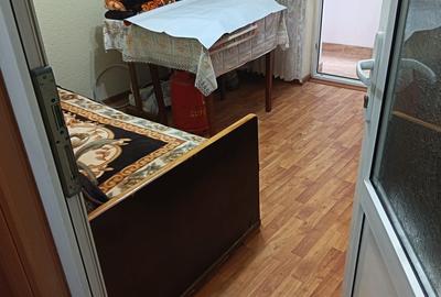 Apartament cu 2 camere decomandat în Exterior Vest