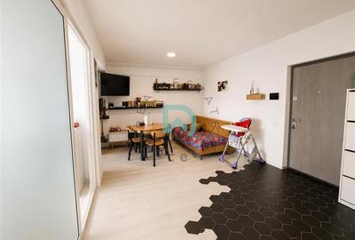 Apartament cu 3 camere decomandat în Triaj - 1