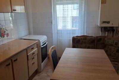 Apartament cu 2 camere decomandat în Central - 3
