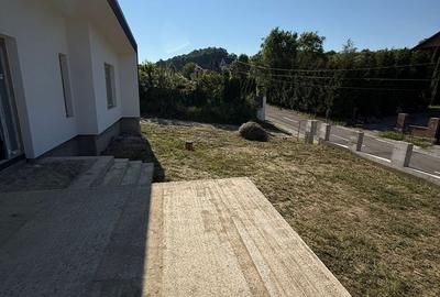 Casă cu 3 camere cu Teren 400 Mp în Corunca - 11