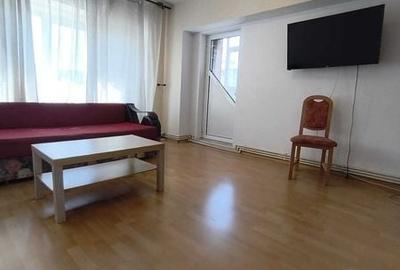 Apartament cu 2 camere decomandat în Nicolina - 2