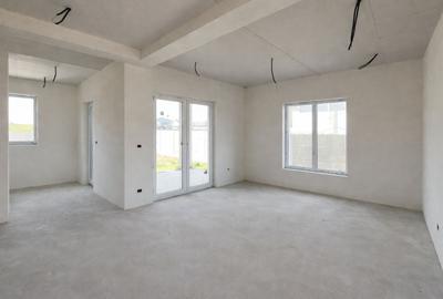 Duplex cu 5 camere cu Canalizare în Urseni - 2