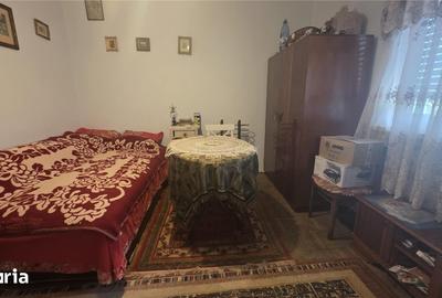 Casă cu 4 camere cu Teren 168 Mp în Calea București