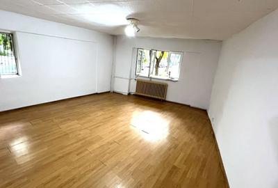 Garsonieră decomandată în Lujerului