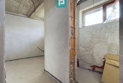 Casă cu 5 camere cu Teren 600 Mp în Vladimirescu - 9