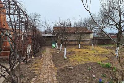 Casă cu 5 camere cu Teren 1200 Mp în Alexeni