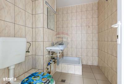 Spațiu comercial, de 65 mp, în Podgoria
