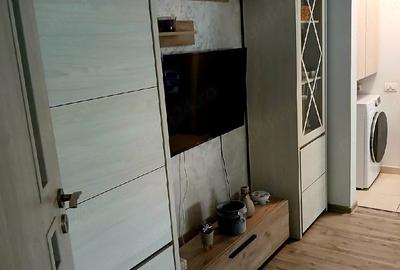 Apartament cu 2 camere semidecomandat în Theodor Pallady
