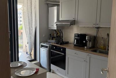 Apartament cu 3 camere semidecomandat, mobilat în Băneasa - 3