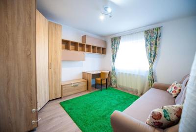 Apartament cu 3 camere semidecomandat în Sânpetru - 3