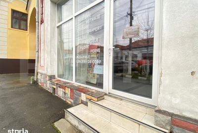Spațiu comercial, de 60 mp, în Central