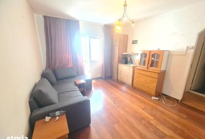 Apartament cu 2 camere semidecomandat în Republicii