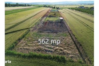 Teren de 562 mp, în Vidra