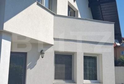 Casă cu 6 camere cu Teren 880 Mp în Șcheia