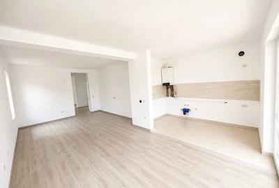 Casă cu Teren 370 Mp în Central - 3