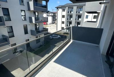 Apartament cu 2 camere decomandat în Dobroești