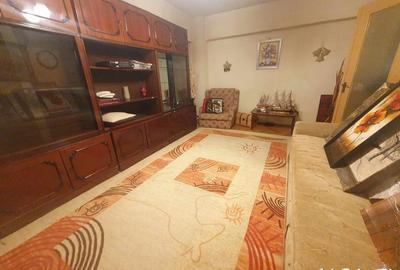 Apartament cu 3 camere decomandat în Ultracentral