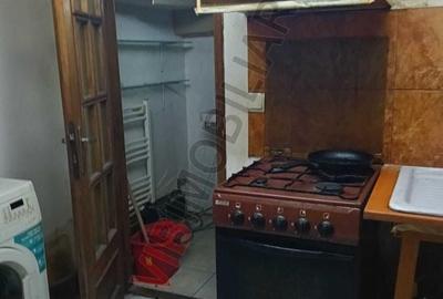 Apartament cu 3 camere semidecomandat în Iosefin