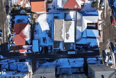Casă cu 4 camere cu Teren 200 Mp în Central - 10