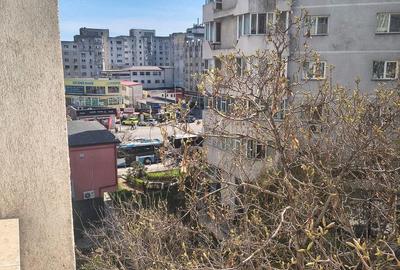 Apartament cu 2 camere decomandat în Vest - 3
